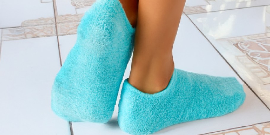Moisturizing Gel Socks Only $6.98 Shipped on Amazon (Use Multiple Times!)