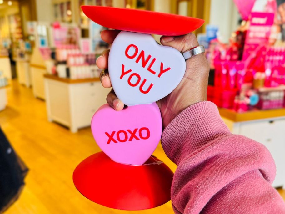 Bath & Body Works Candy Hearts Pedestal 3-Wick Candle Holder 