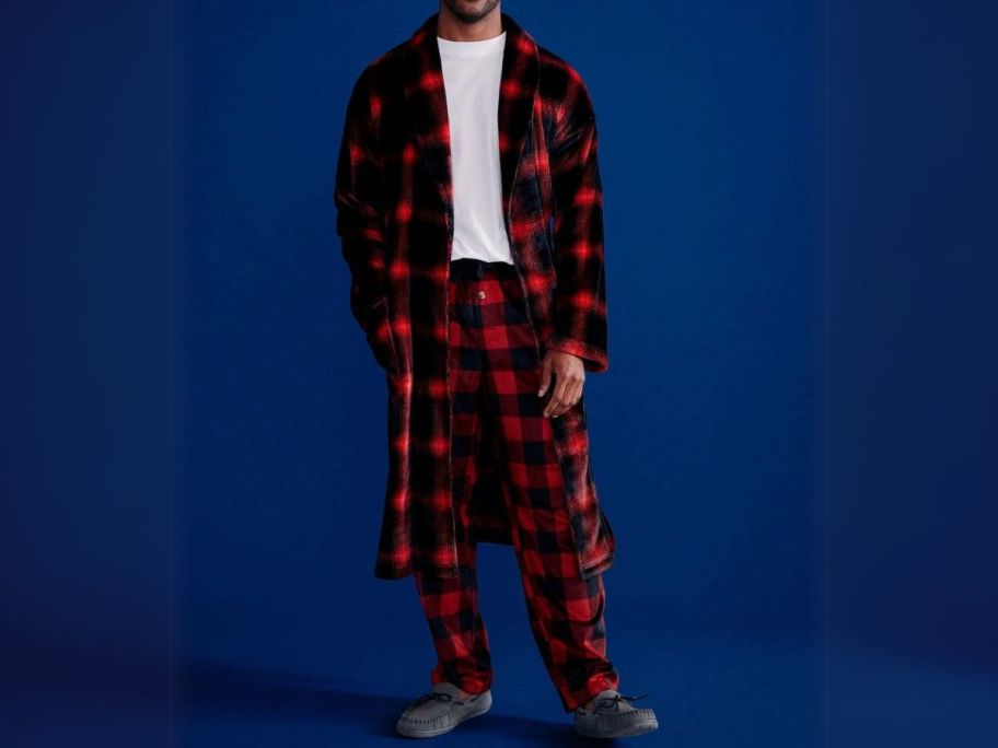 man wearing George Men's Sleep Robe