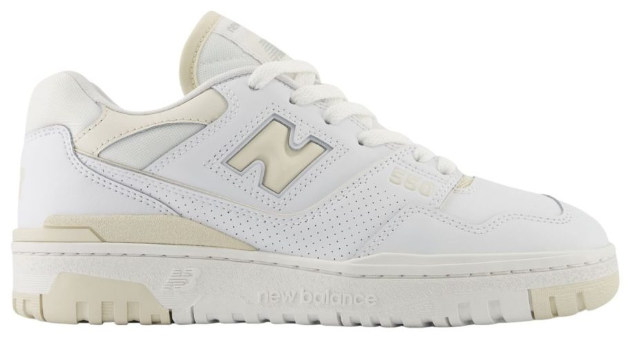 New Balance Women's 550 Shoes stock image