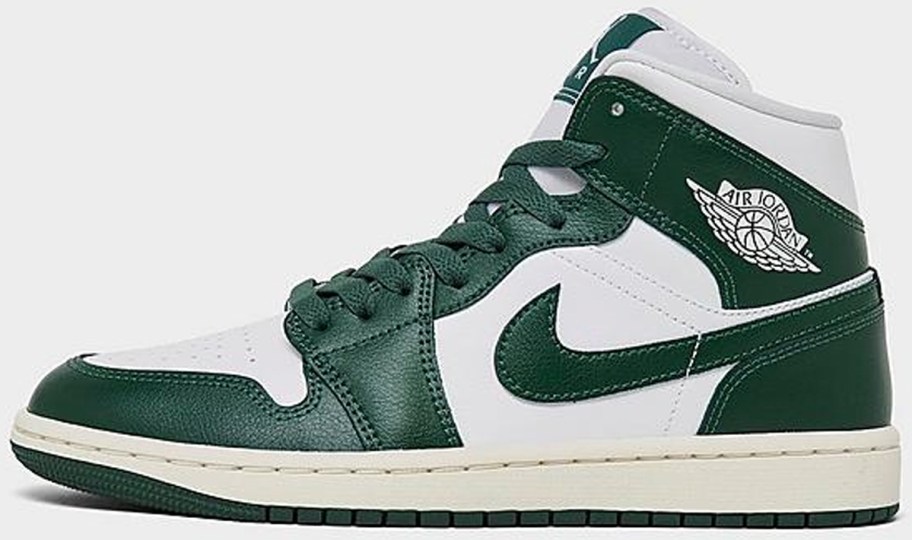 green and white nike retro 1 shoes