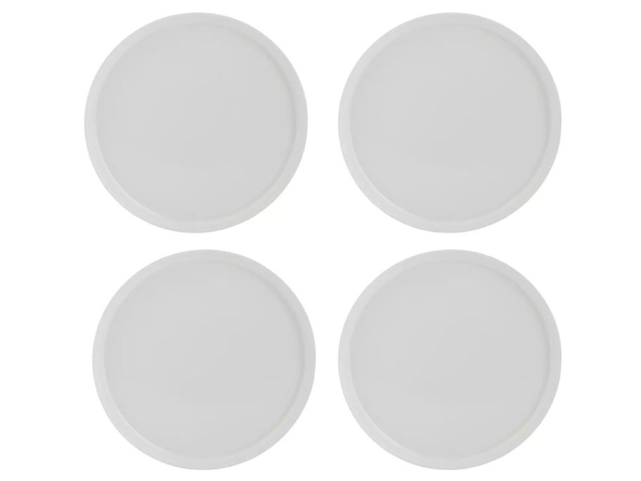 Food Network Two-Tone Melamine Dinner Plate 4-Piece Set - Ivory stock image