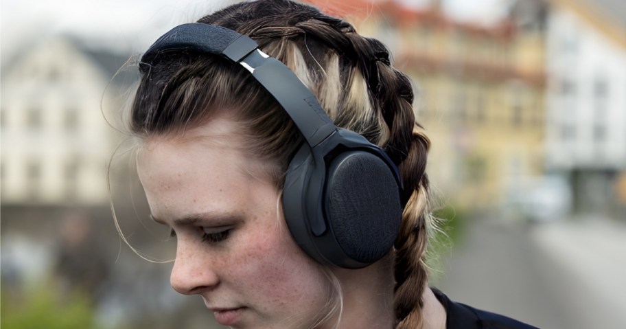 woman wearing a pair of wireless headphones