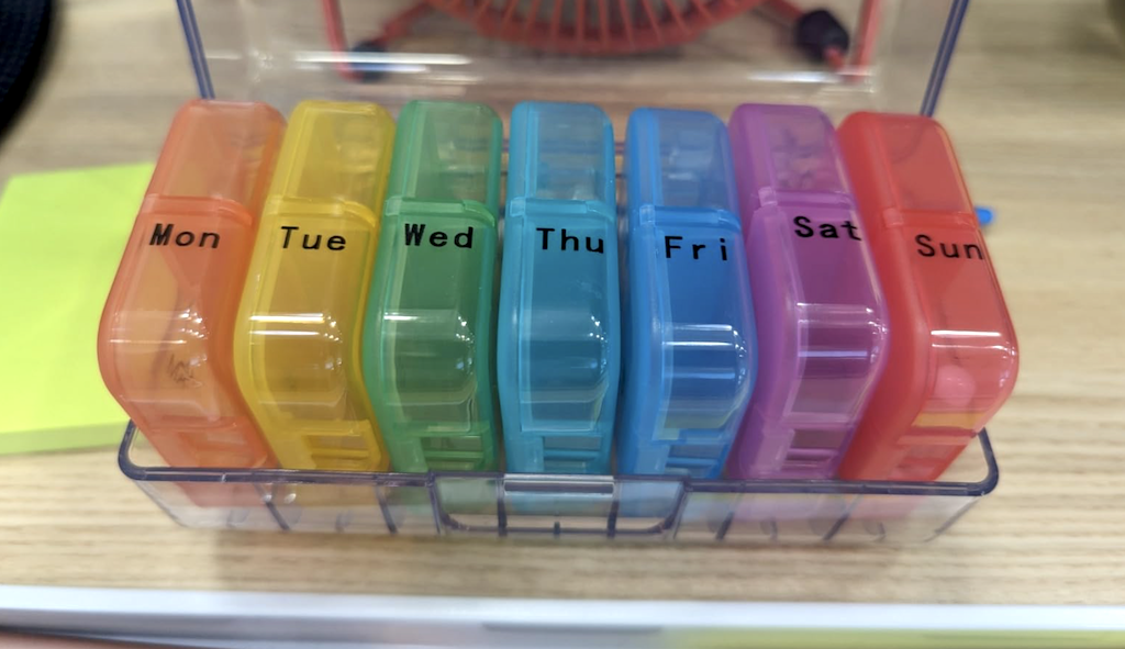 daily pill organizer 
