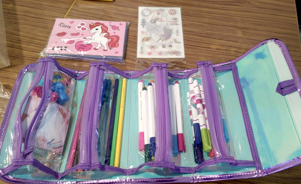 Unicorn markers set 