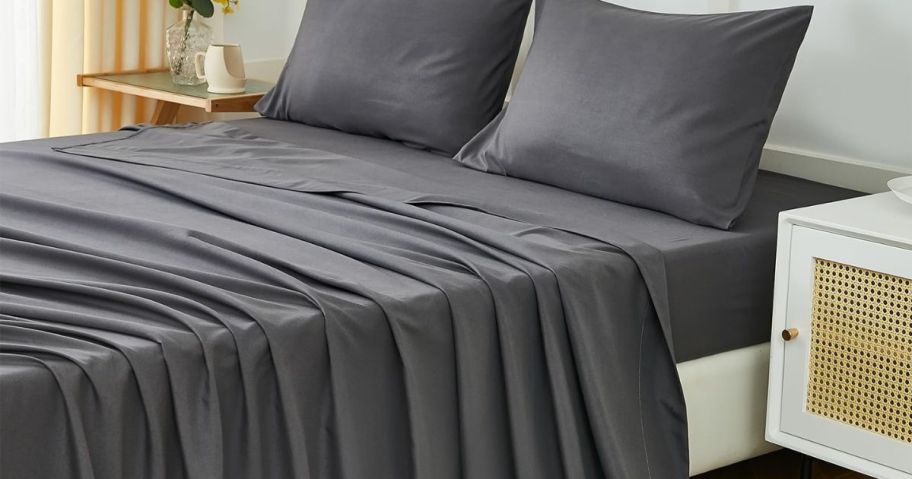ILAVANDE Queen 4-Piece Wrinkle Free Sheet Set in Gray 