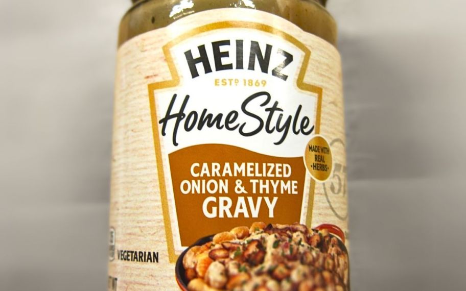 a jar of heinz caramelized onion gravy