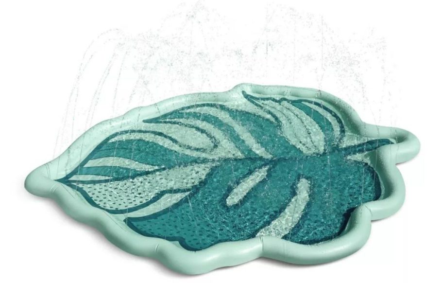 Minnidip Splash Pad Sprinkler in Palm Leaf stock image