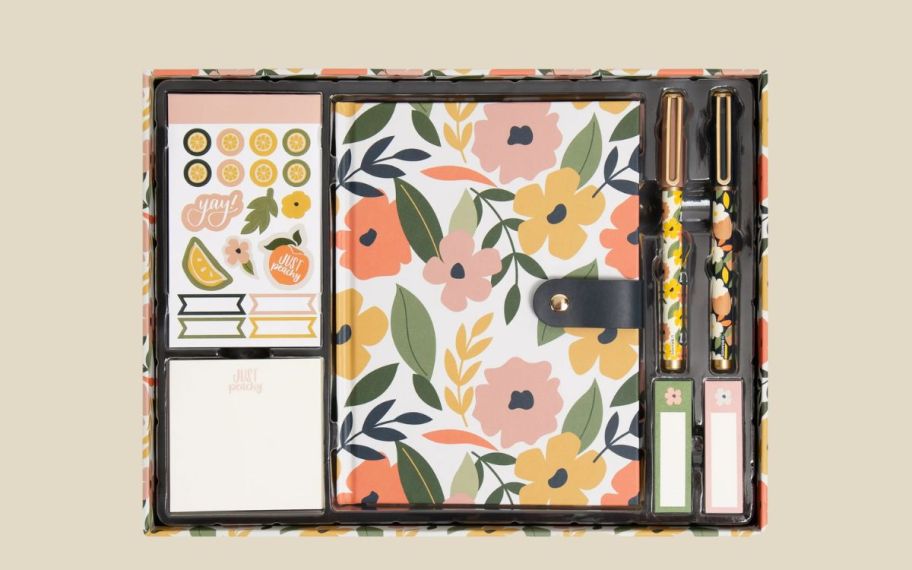 U brands journaling set