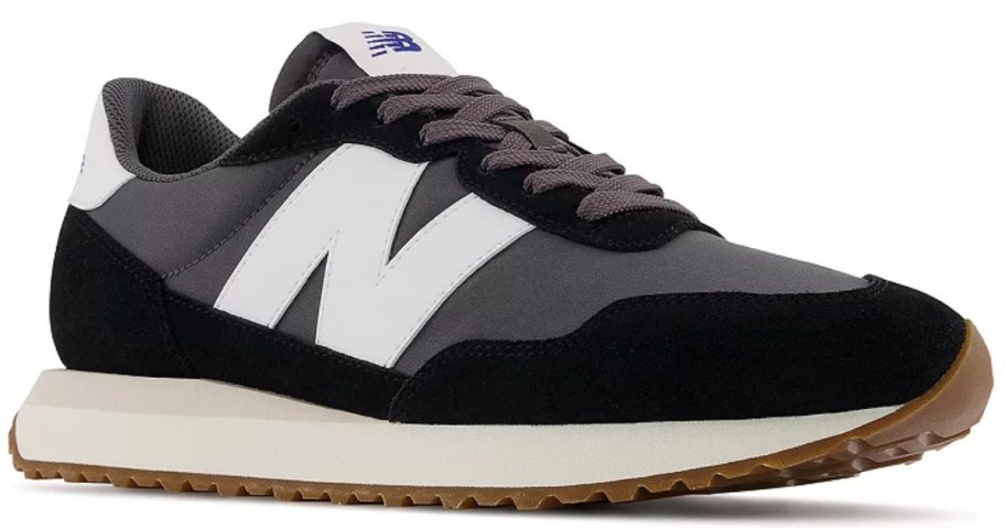stock image of New Balance Men's 237 Running Shoes