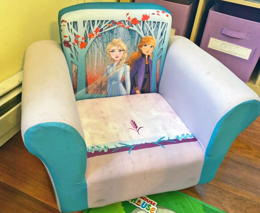 frozen themed kids chair in playroom
