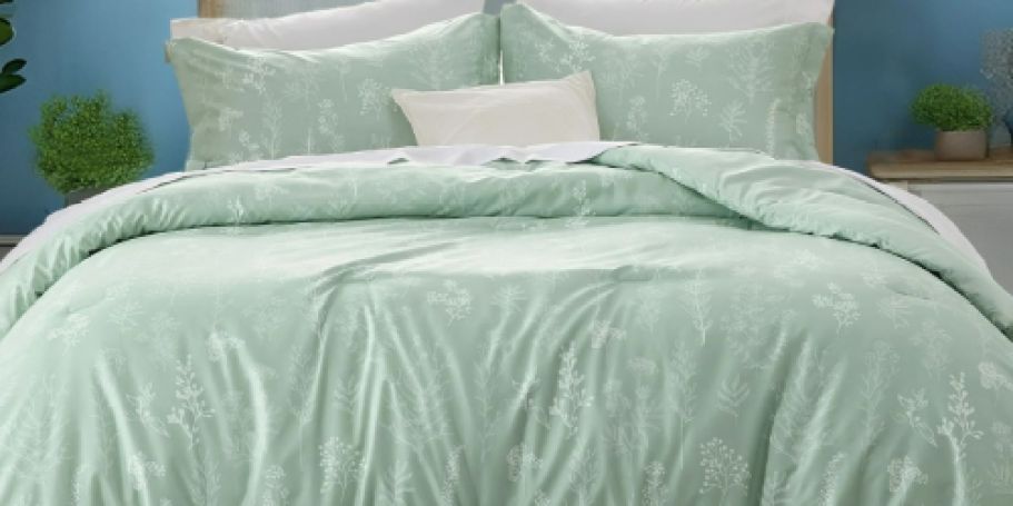 Queen & King Comforter Sets Just $17.99 on Walmart.com (Reg. $36)