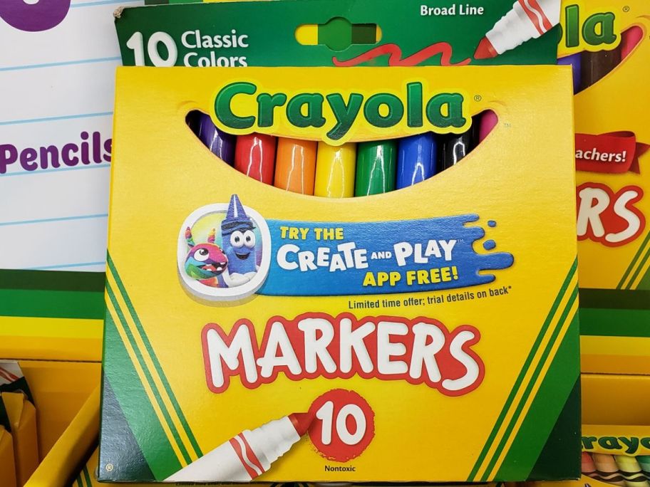 A pack of Crayola Broad Line Markers