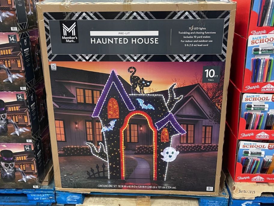 Member's Mark 10' Pre-Lit Haunted House Arch