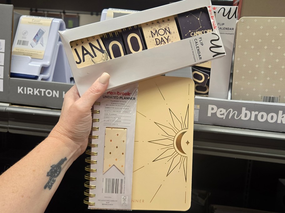 Pembrook Undated Planner and Standing Desk Flip Calendar