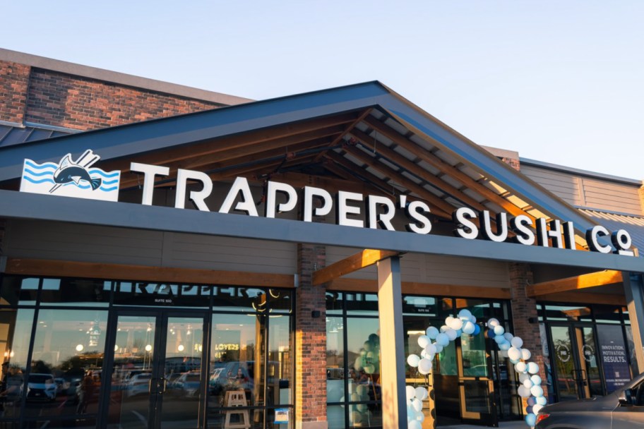 trappers sushi store front