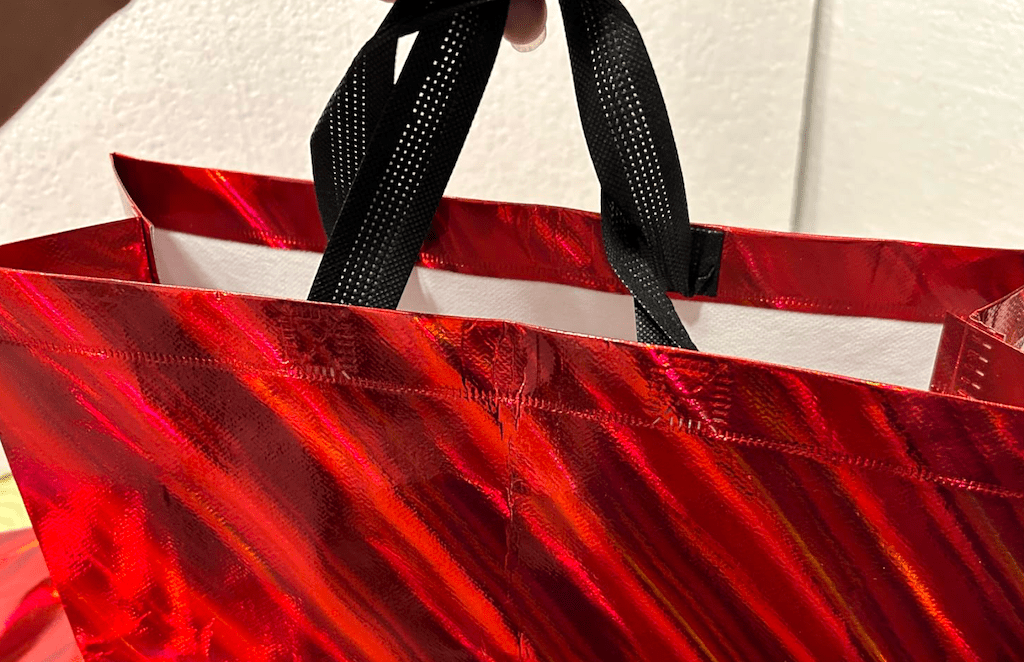 red bag tote 