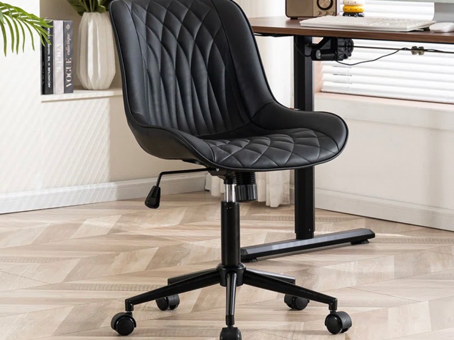 black faux leather office chair 